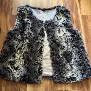 Girl’s Faux Fur Vest